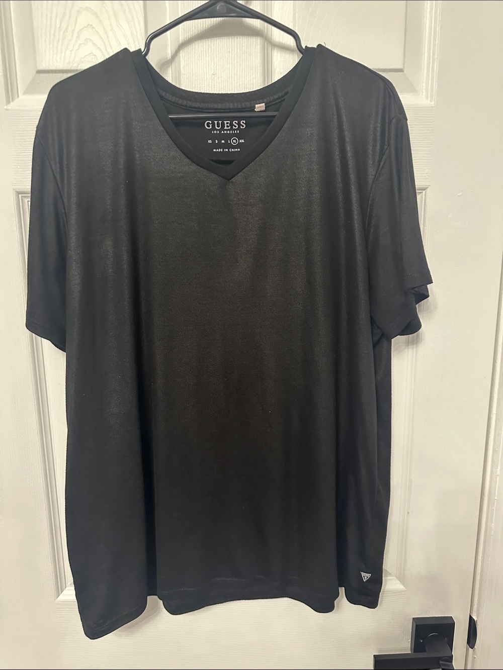 Guess Men's Black V-Neck Short Sleeve Tee
